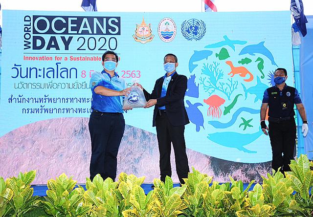 โรงไฟฟ้าบีแอลซีพีสนับสนุนพันธุ์ปูม้า จำนวน 200,000 ตัว เนื่องในวันทะเลโลก ปีที่ 7 จัดโดยสำนักงานสำนักงานทรัพยากรทางทะเลและชายฝั่งที่ 1