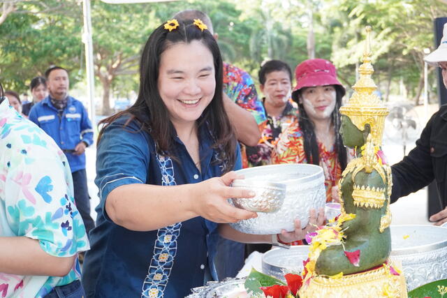 BLCP จัดงาน “Songkran @ BLCP” สืบสานประเพณีไทย พร้อมฉลอง 17 ล้านชั่วโมงการทำงานอย่างปลอดภัย 