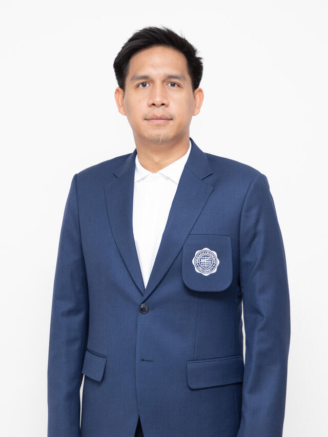 อ.ณัฐพร แถมยิ้ม