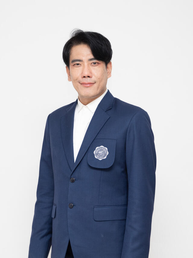 อ.จิรัฏฐ์ สิริกันต์ธนัท 