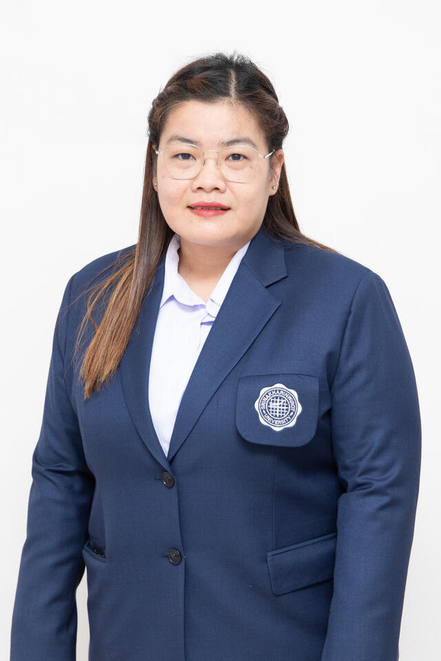 อ.พัชนา อินทรัศมี