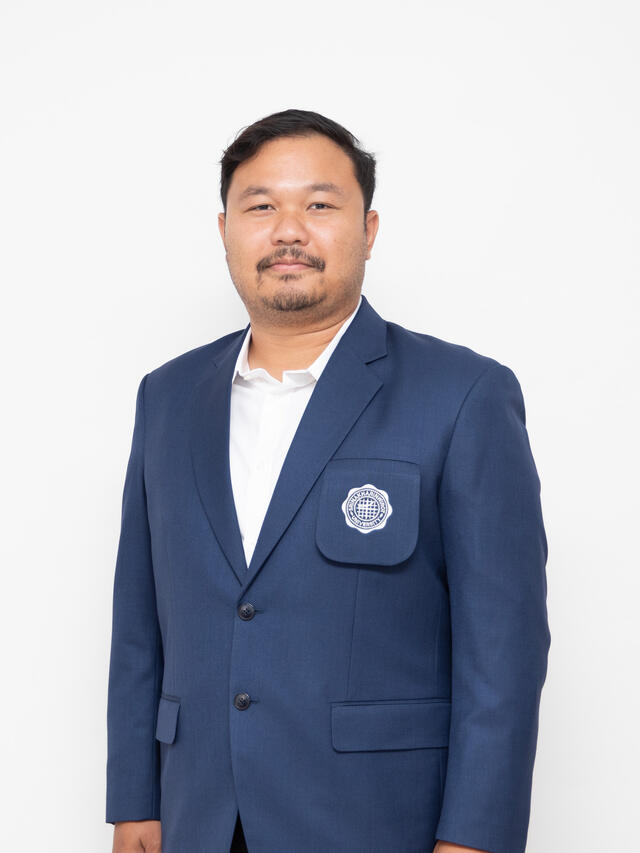 อ.ณัชภัส  รุ่งเรือง